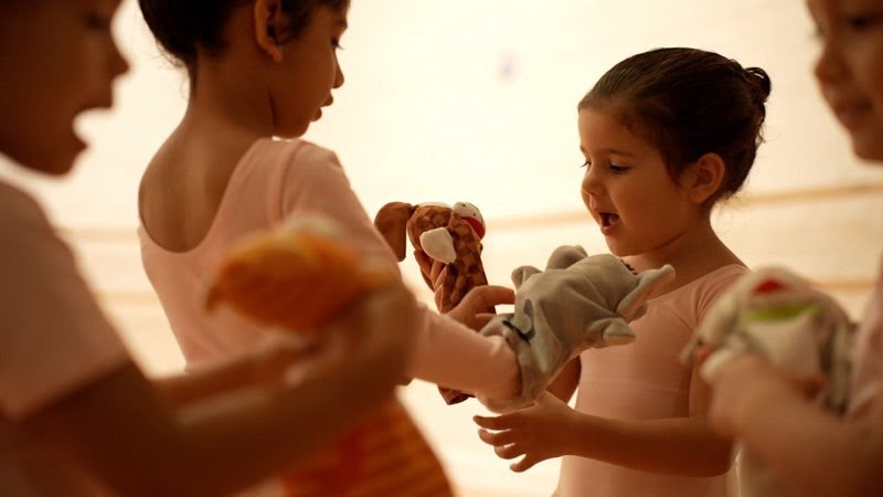 22a8ccfce19c87daedefcd0c1f7bde5ede55f138-11