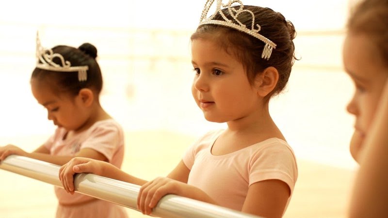 22a8ccfce19c87daedefcd0c1f7bde5ede55f138-18