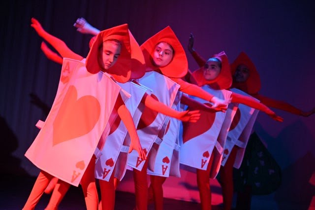 22a8ccfce19c87daedefcd0c1f7bde5ede55f138-3